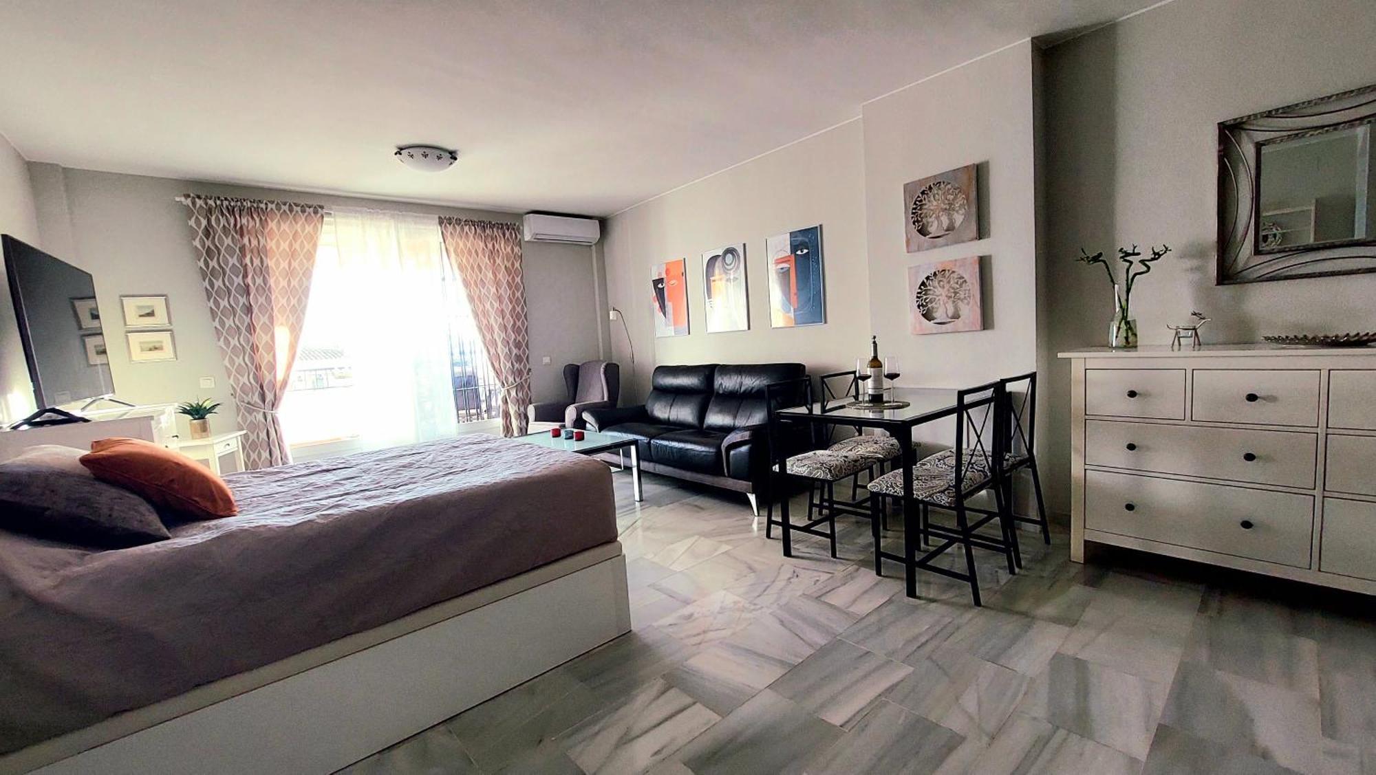 Estudio Pasodoble. Pueblo Evita Benalmádena Dış mekan fotoğraf
